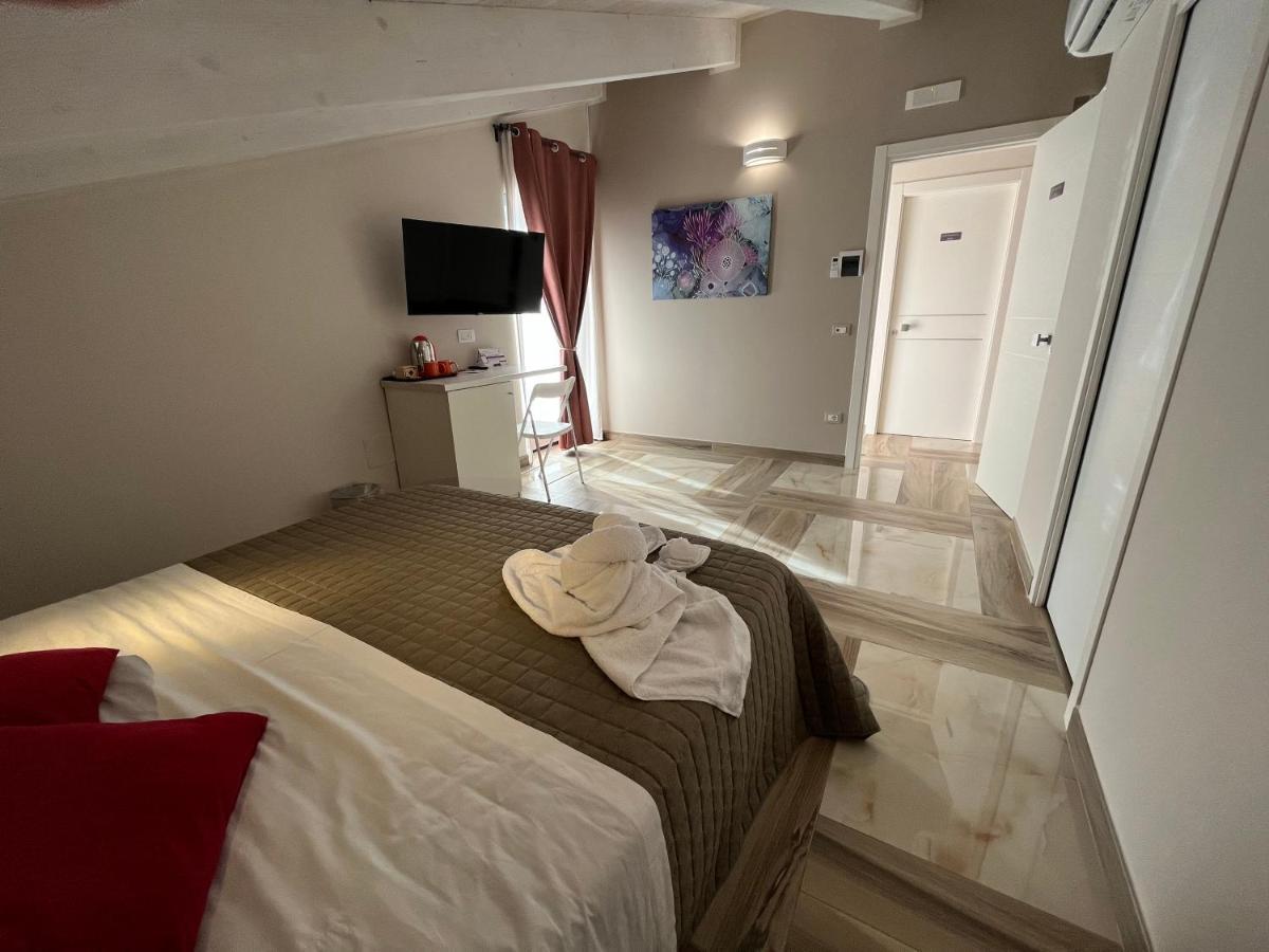 A La Puesta Del Sol Bed & Breakfast Агрополи Екстериор снимка