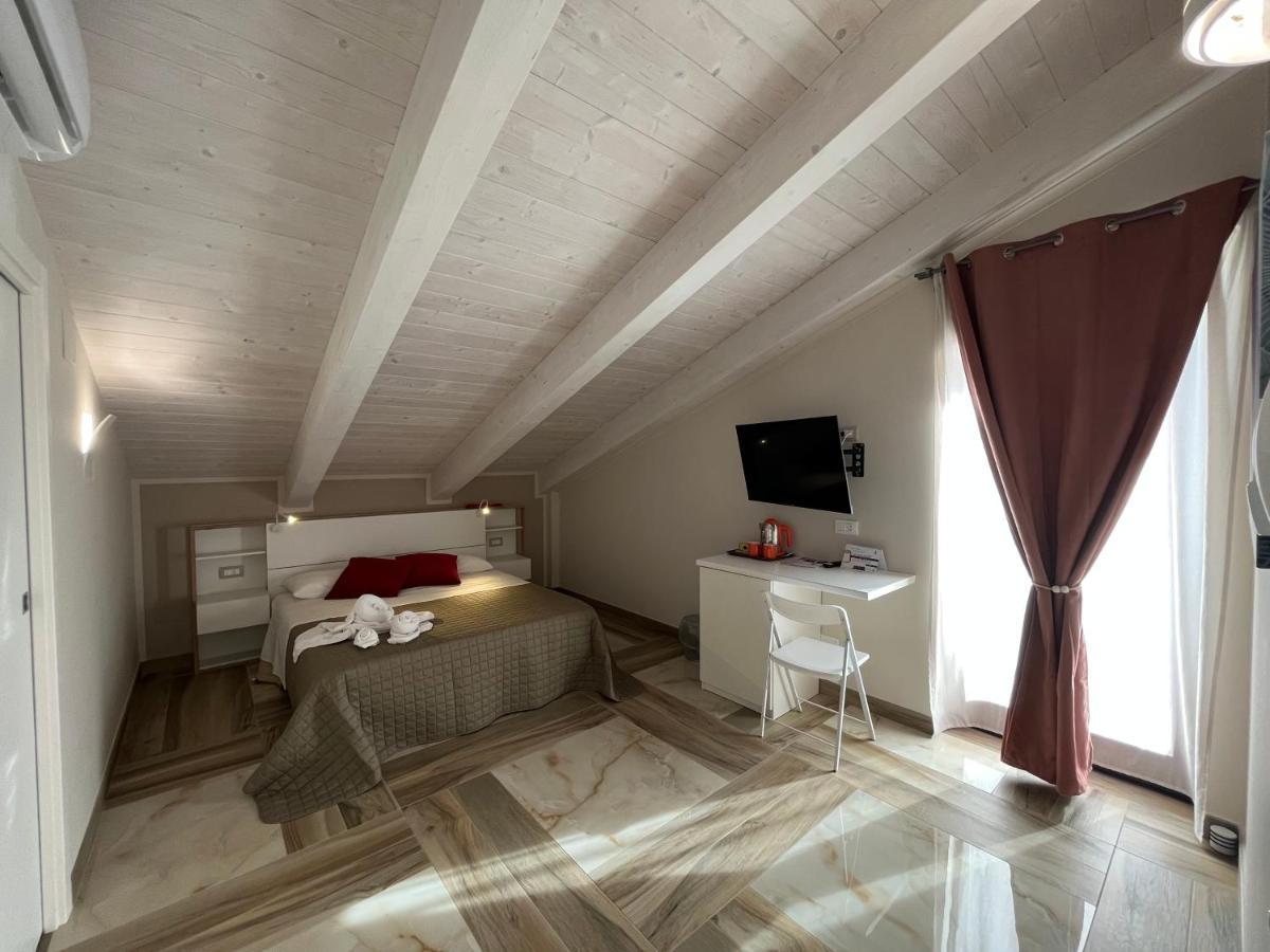 A La Puesta Del Sol Bed & Breakfast Агрополи Екстериор снимка