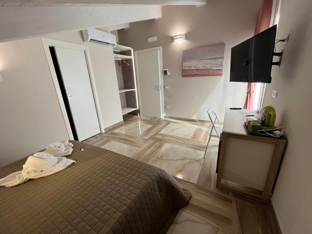 A La Puesta Del Sol Bed & Breakfast Агрополи Екстериор снимка