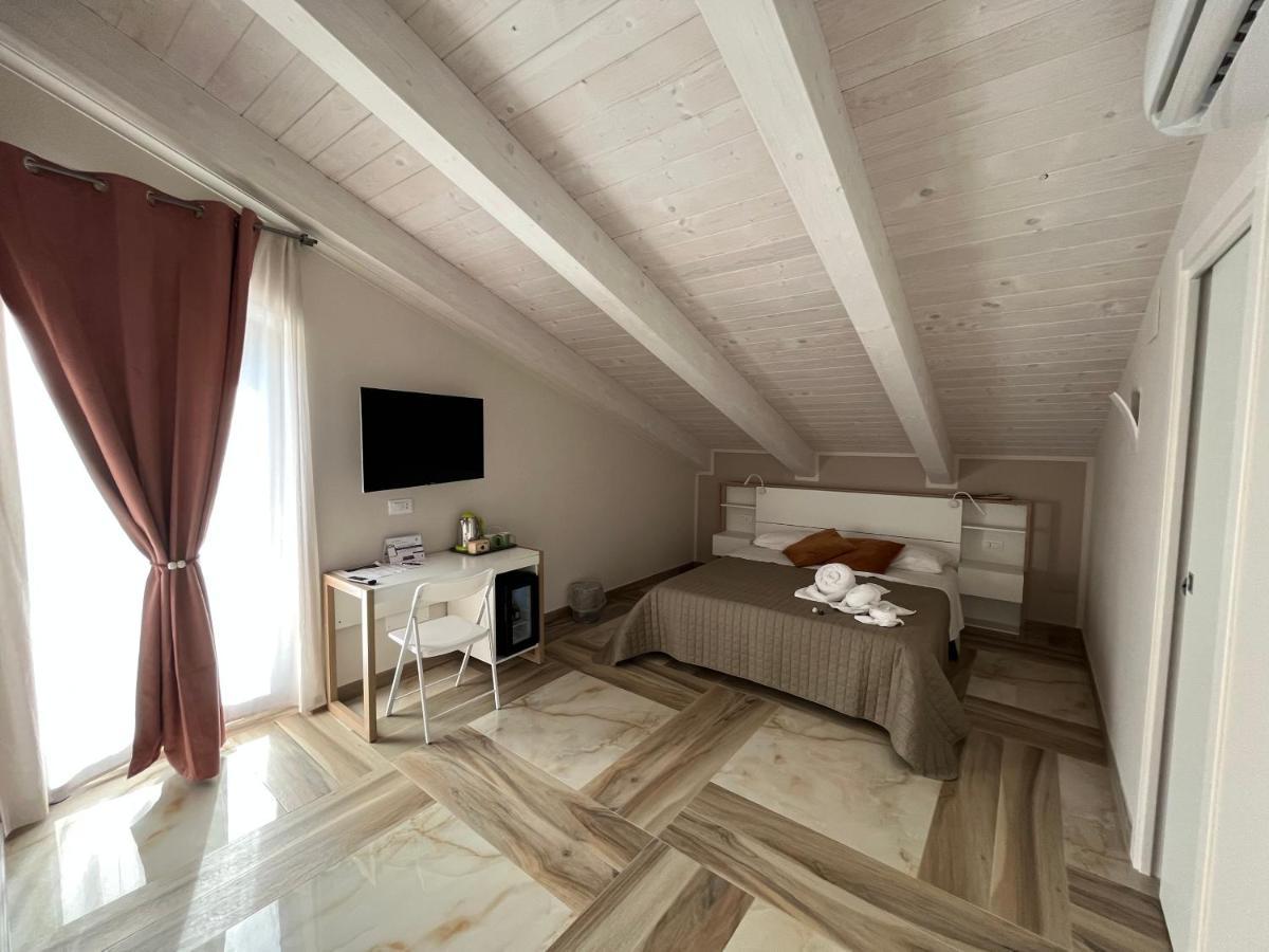 A La Puesta Del Sol Bed & Breakfast Агрополи Екстериор снимка